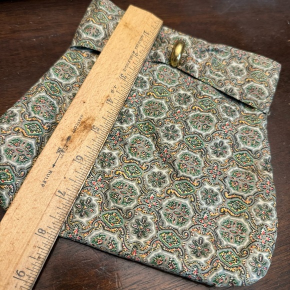 Super Cute Vintage Fabric Makeup or Accessories Bag - Picture 8 of 9